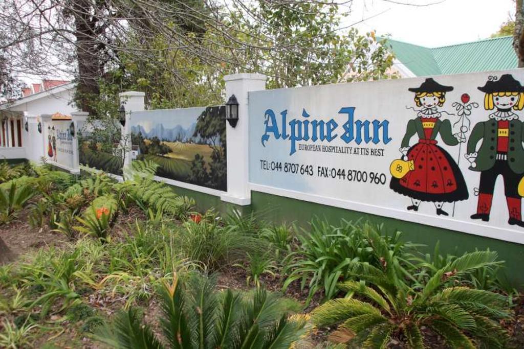 Alpine Inn George Esterno foto