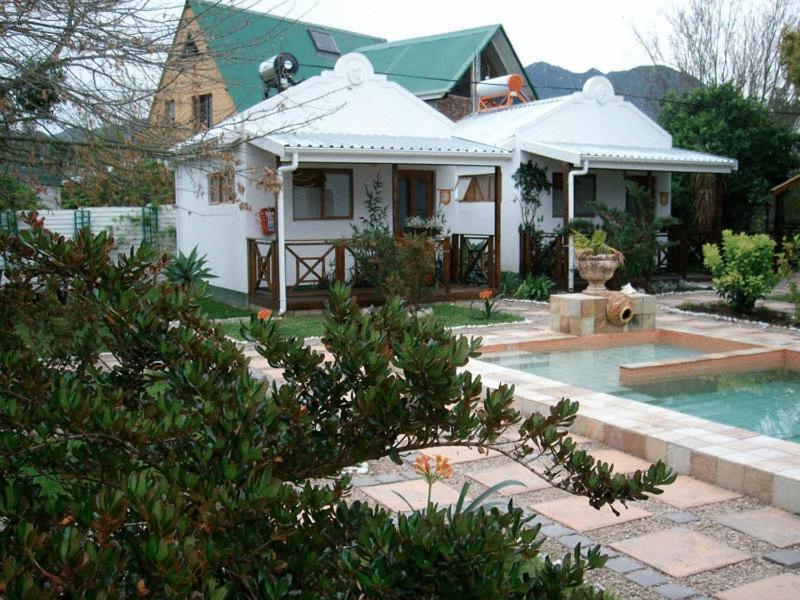 Alpine Inn George Esterno foto